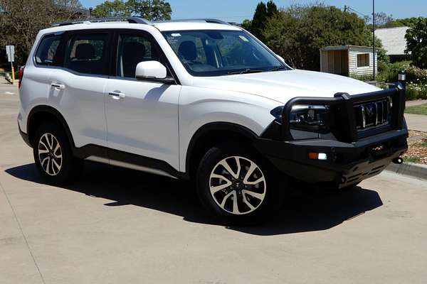 2025 Mahindra Scorpio Z8L