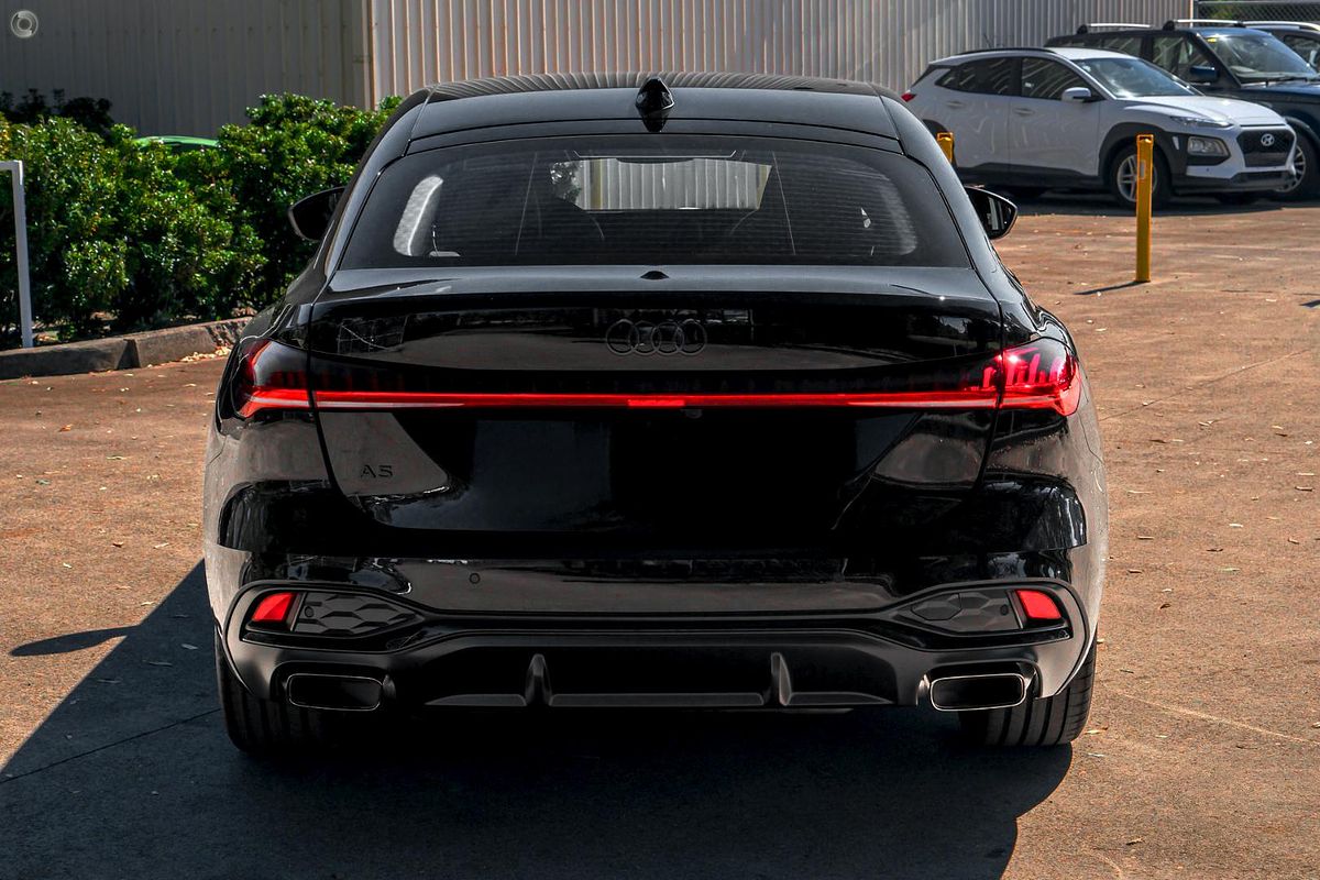 2025 Audi A5 TFSI 150kW S line B10