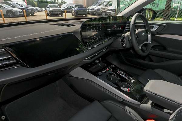 2025 Audi A5 TFSI 150kW S line B10