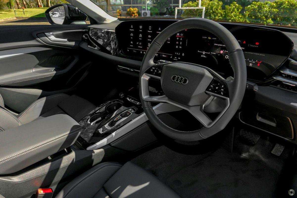 2025 Audi A5 TFSI 150kW S line B10