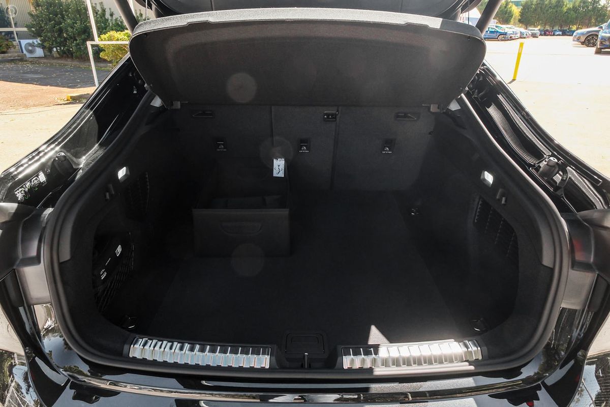 2025 Audi A5 TFSI 150kW S line B10