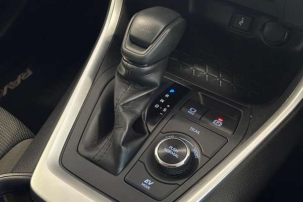 2021 Toyota RAV4 GX AXAH54R