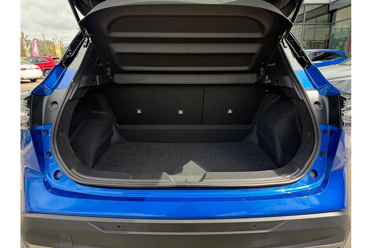 2025 Nissan QASHQAI Ti J12