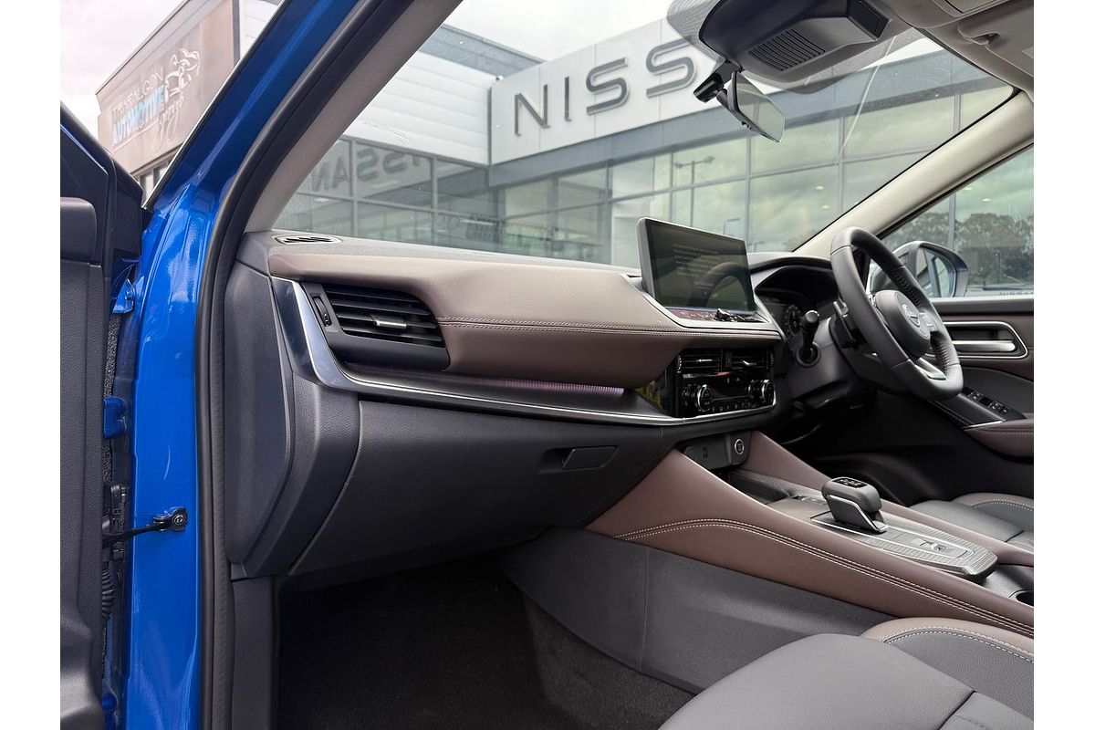 2025 Nissan QASHQAI Ti J12