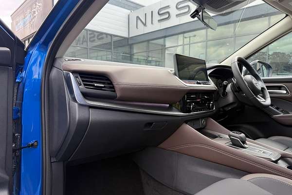 2025 Nissan QASHQAI Ti J12