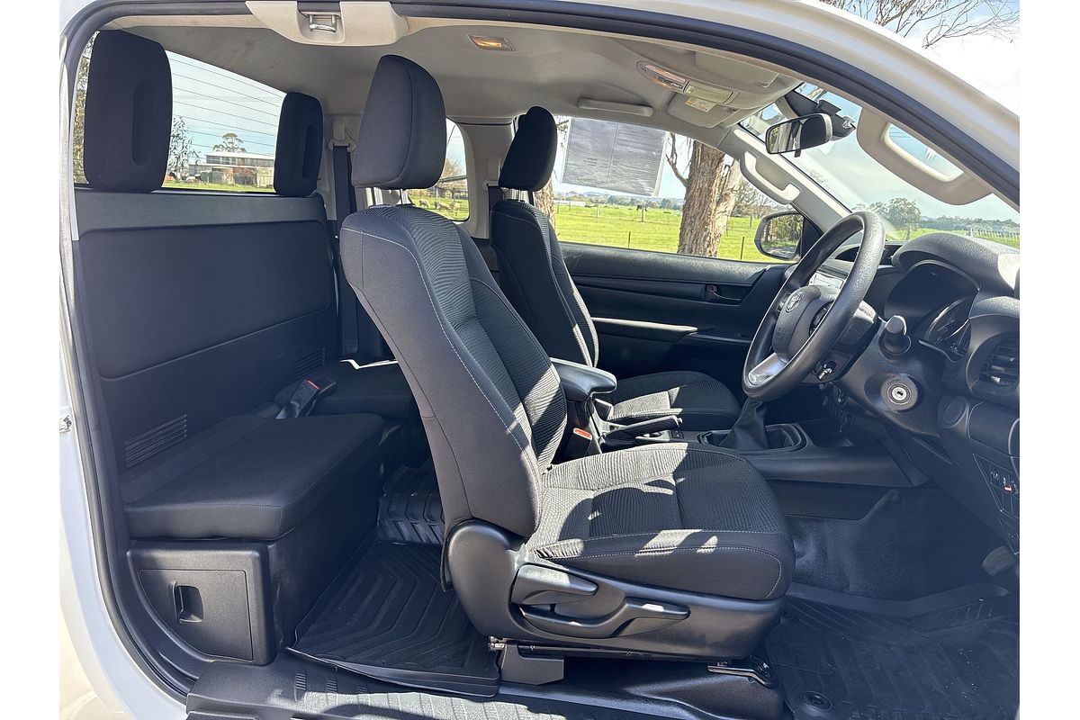2023 Toyota Hilux SR GUN126R 4X4