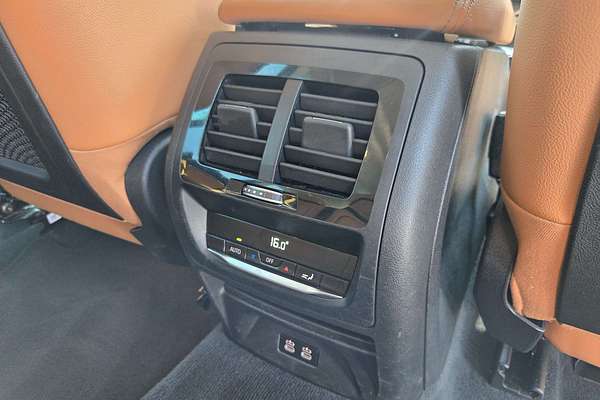 2020 BMW X3 sDrive20i G01