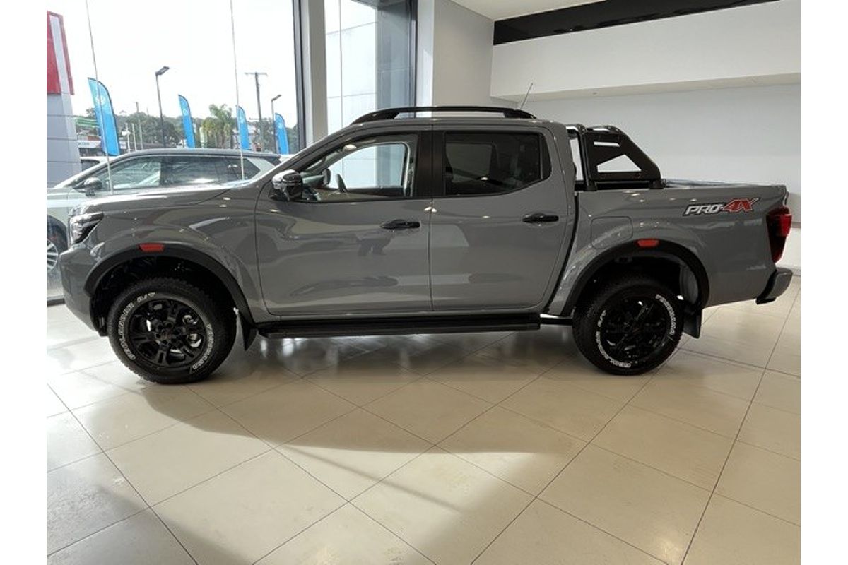 2025 Nissan Navara PRO-4X D23 4X4