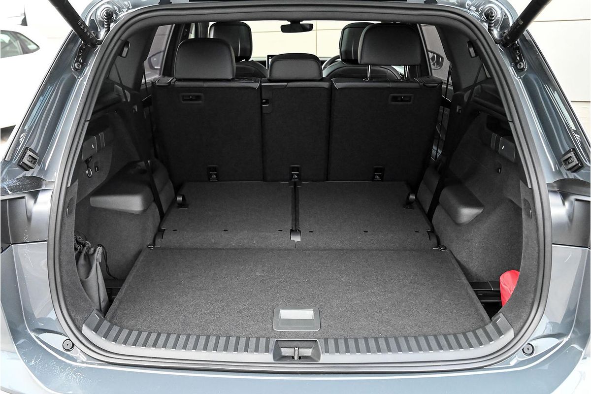 2025 Volkswagen Tayron 195TSI R-Line R4