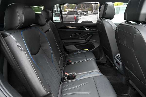 2025 Volkswagen Tayron 195TSI R-Line R4