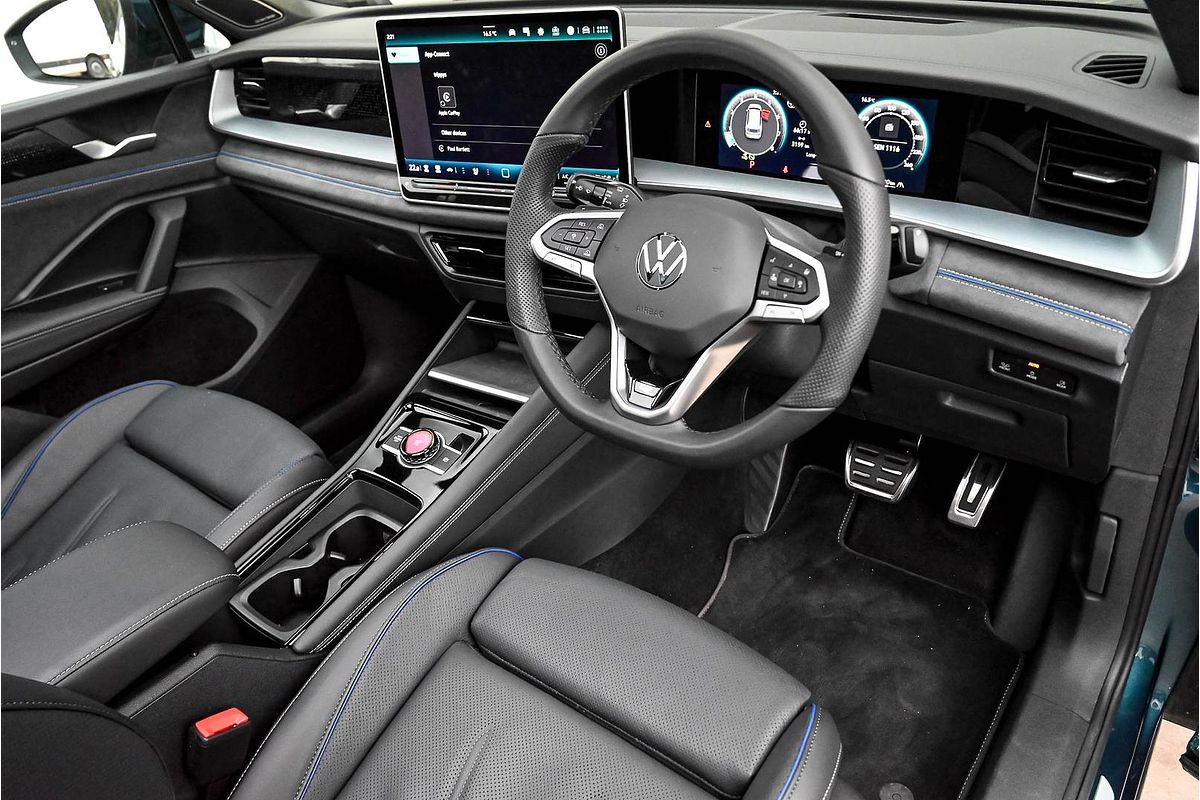 2025 Volkswagen Tayron 195TSI R-Line R4