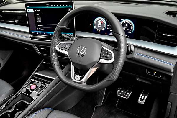 2025 Volkswagen Tayron 195TSI R-Line R4