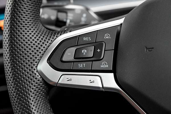 2025 Volkswagen Tayron 195TSI R-Line R4