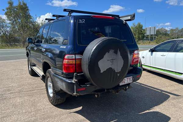 2000 Toyota Landcruiser RV FZJ105R