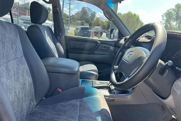 2000 Toyota Landcruiser RV FZJ105R