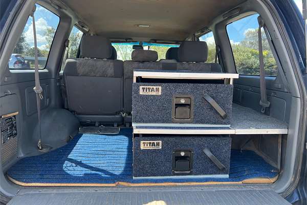 2000 Toyota Landcruiser RV FZJ105R