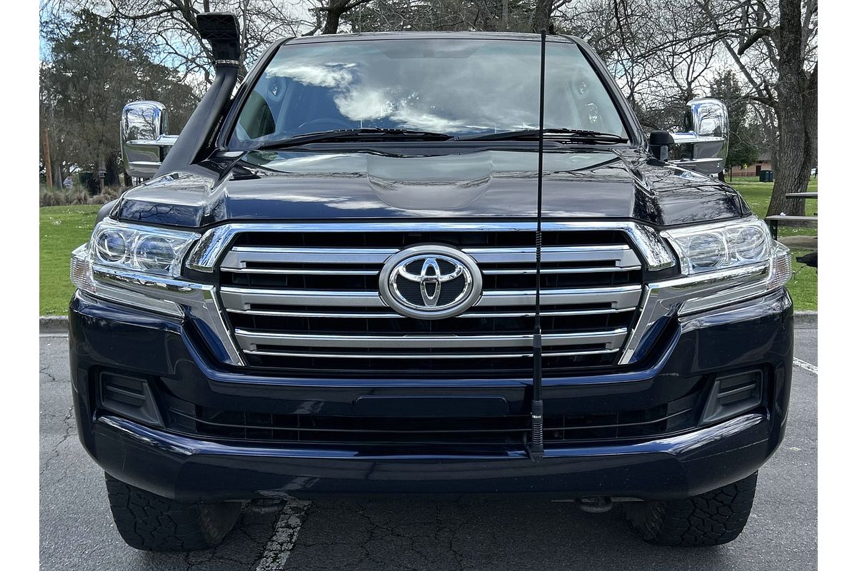 2017 Toyota Landcruiser GXL VDJ200R