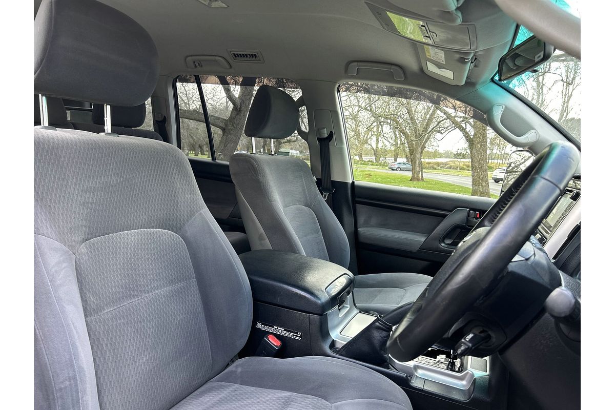 2017 Toyota Landcruiser GXL VDJ200R