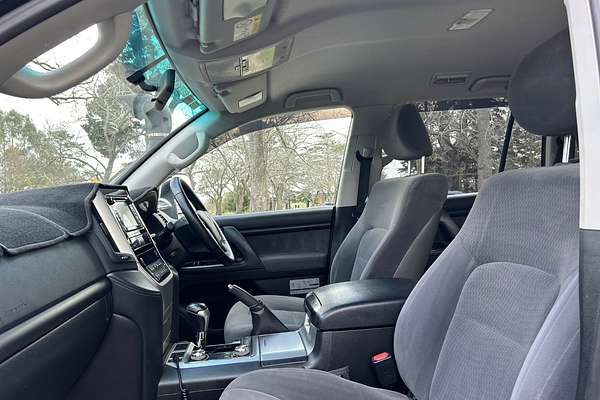 2017 Toyota Landcruiser GXL VDJ200R