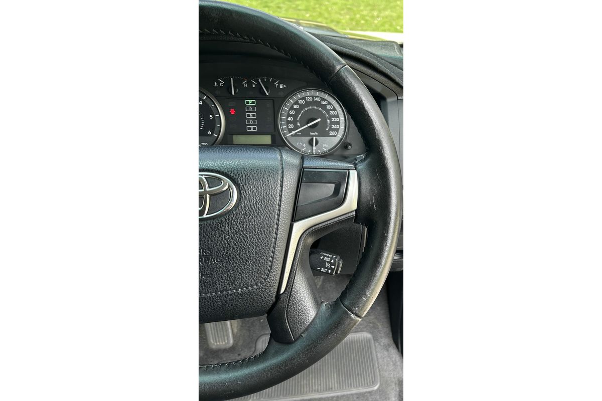 2017 Toyota Landcruiser GXL VDJ200R