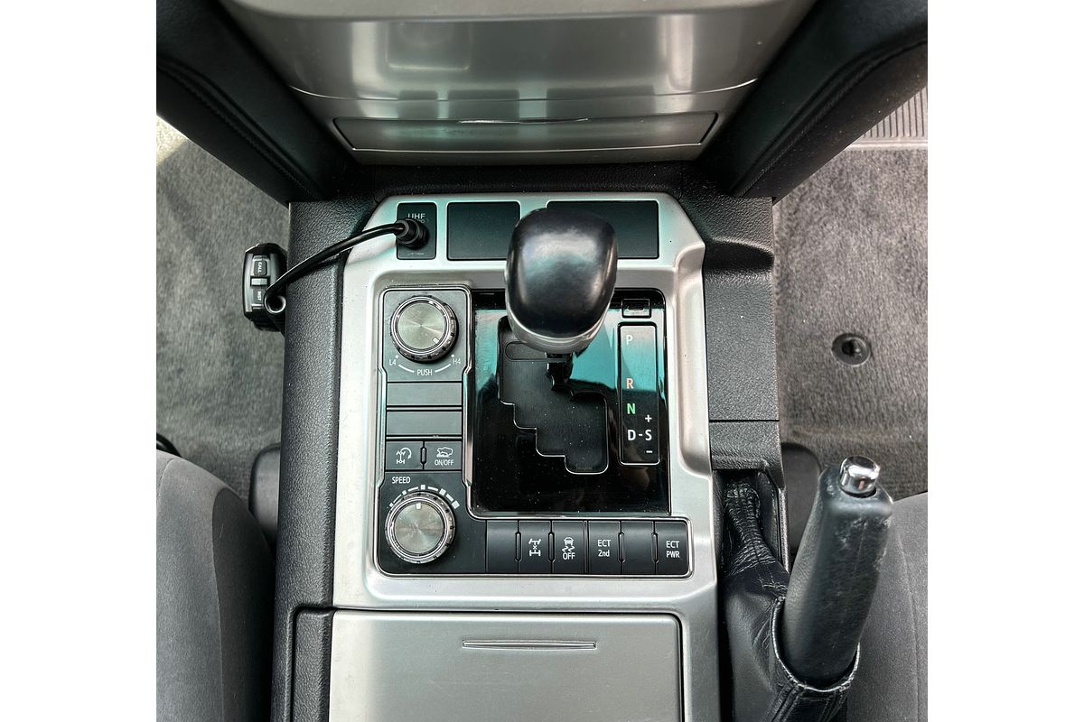 2017 Toyota Landcruiser GXL VDJ200R