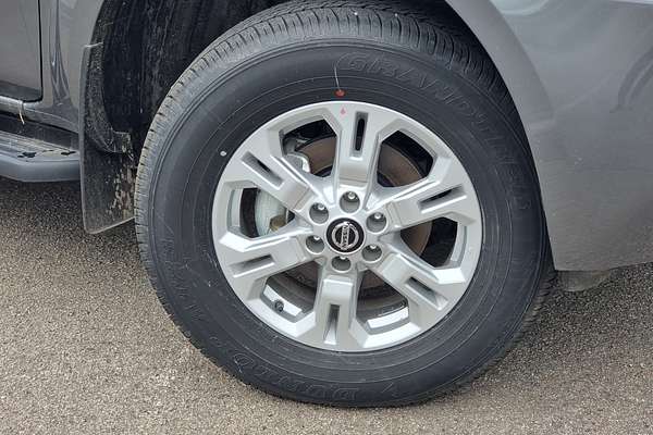 2024 Nissan Navara ST D23 4X4
