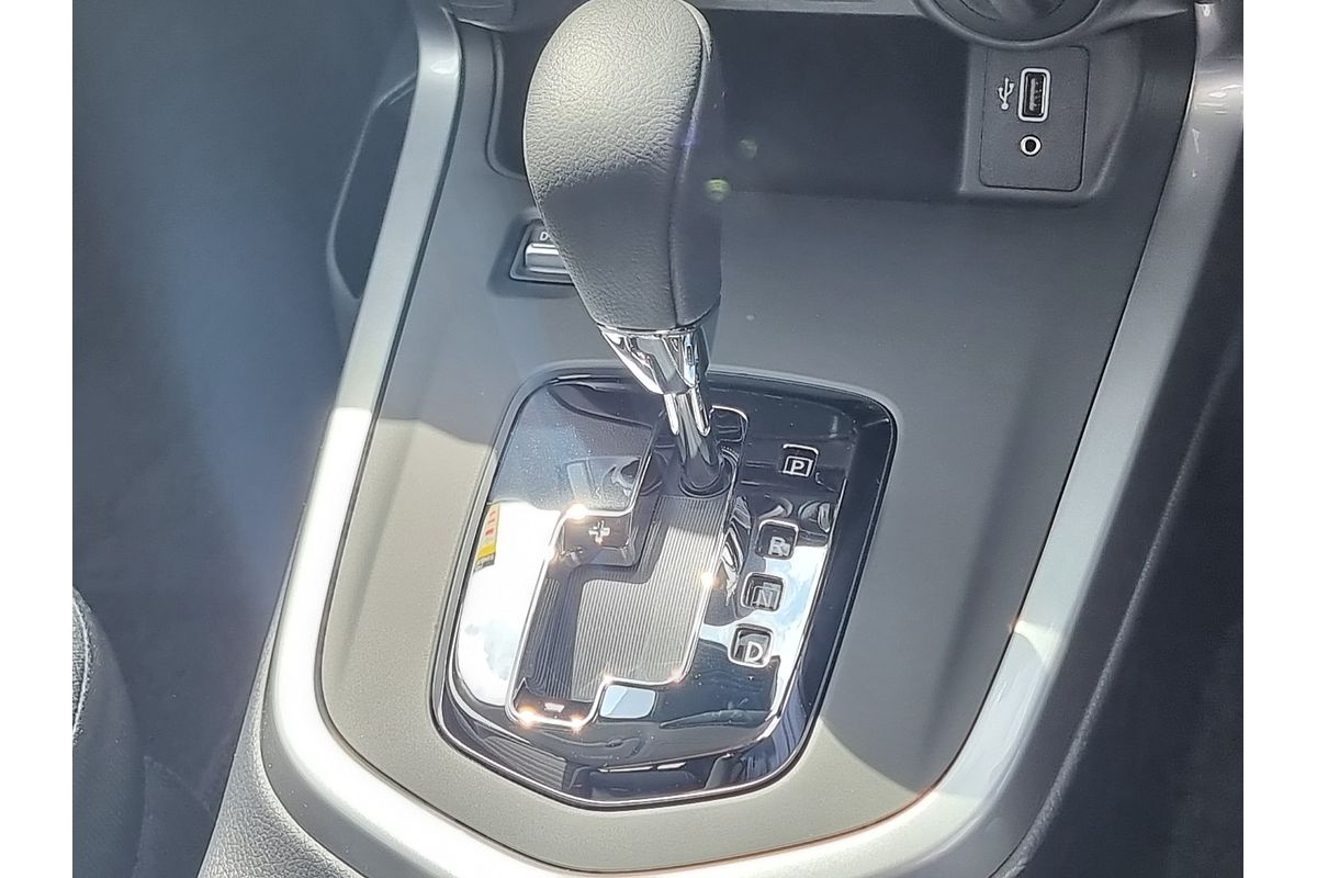 2024 Nissan Navara ST D23 4X4