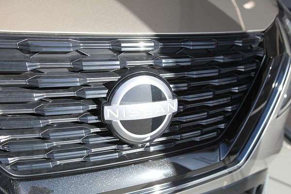 2025 Nissan X-TRAIL Ti e-POWER T33