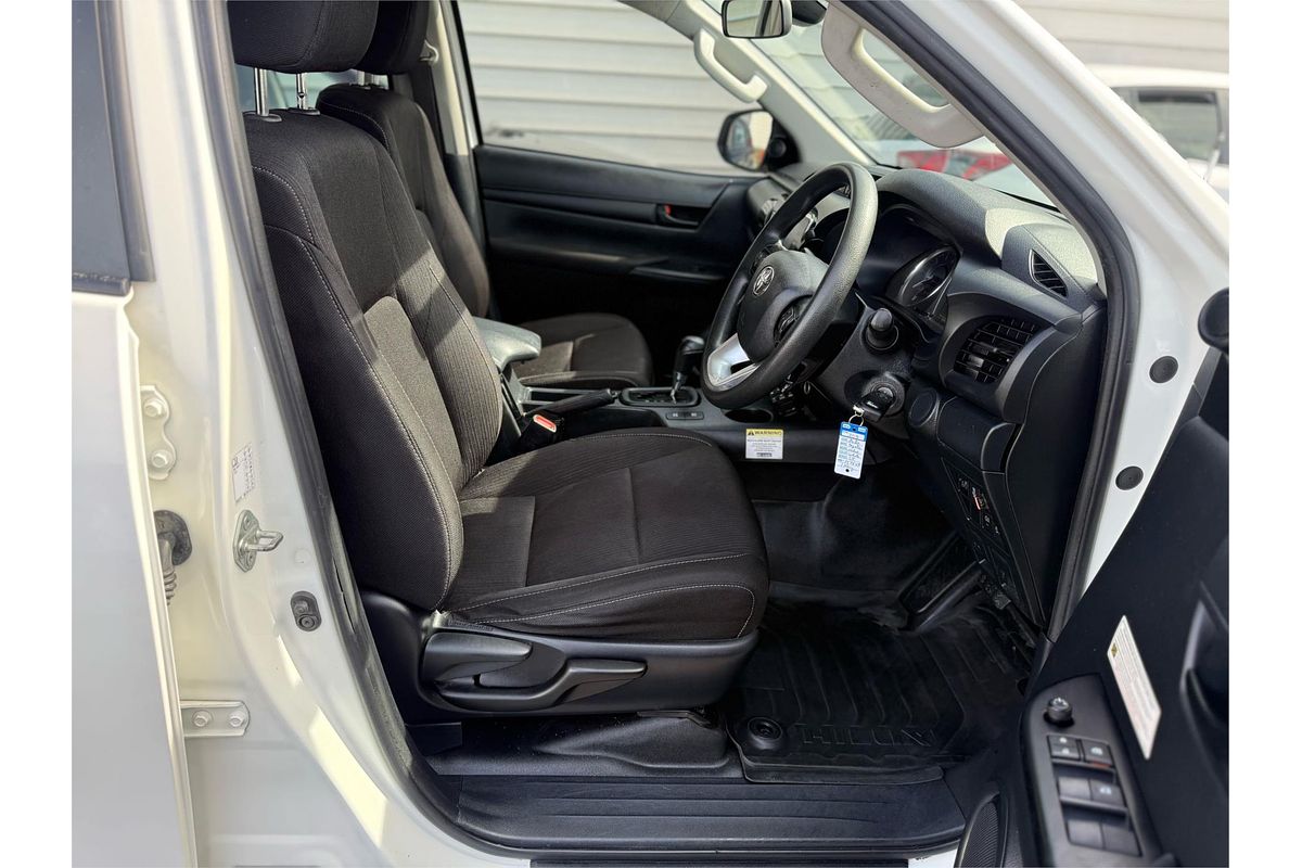 2020 Toyota Hilux SR GUN126R 4X4