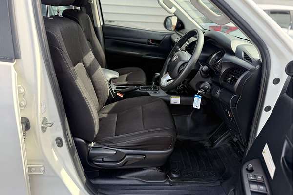 2020 Toyota Hilux SR GUN126R 4X4