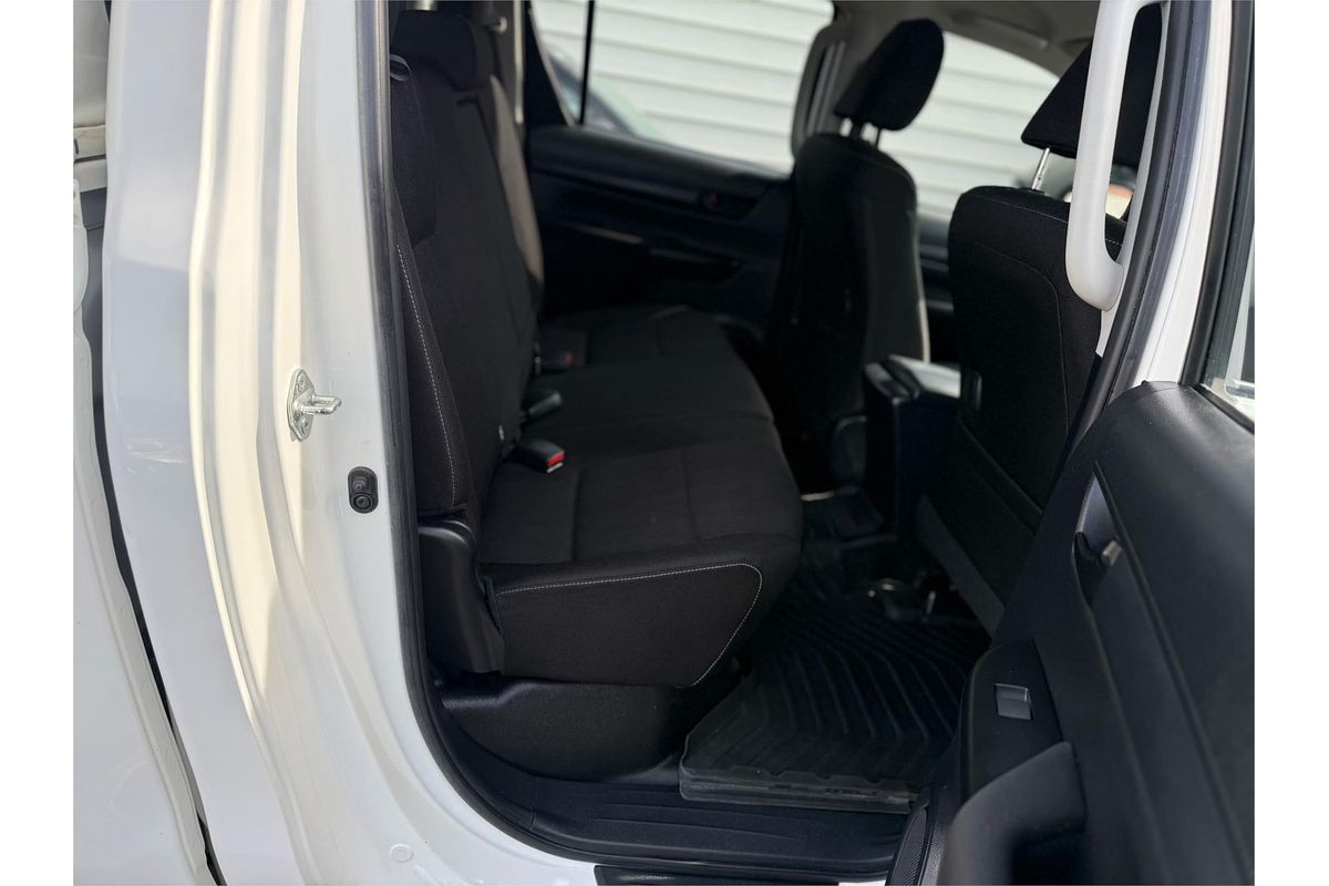 2020 Toyota Hilux SR GUN126R 4X4