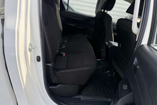 2020 Toyota Hilux SR GUN126R 4X4