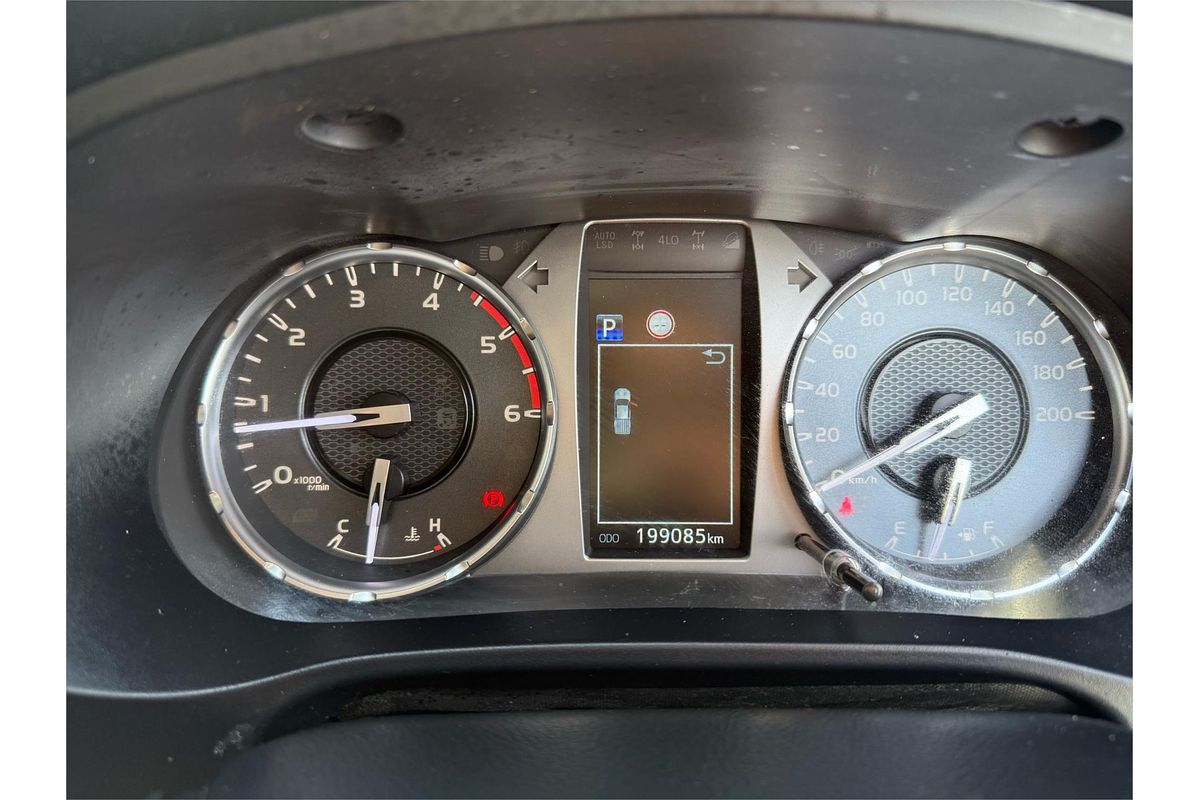 2020 Toyota Hilux SR GUN126R 4X4