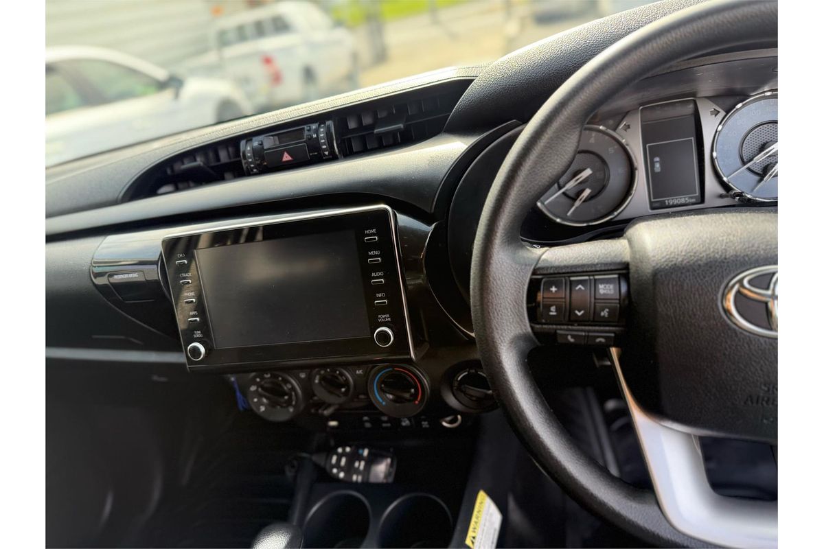 2020 Toyota Hilux SR GUN126R 4X4