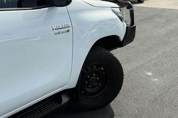 2020 Toyota Hilux SR GUN126R 4X4