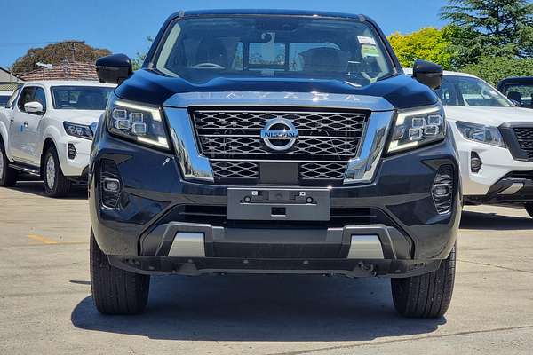 2025 Nissan Navara ST D23 4X4