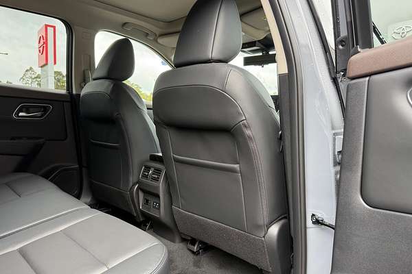 2025 Nissan X-TRAIL Ti T33