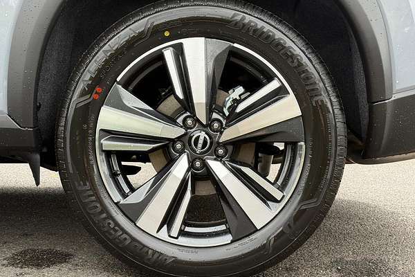 2025 Nissan X-TRAIL Ti T33