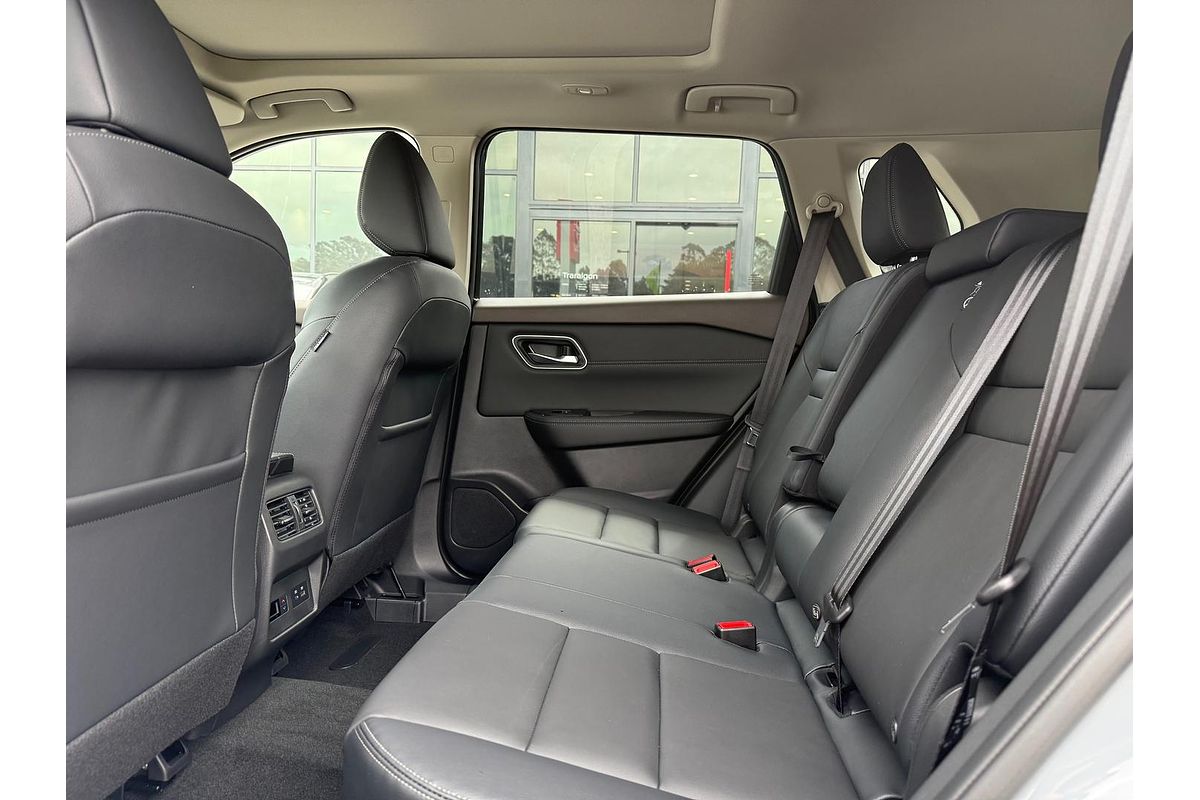 2025 Nissan X-TRAIL Ti T33