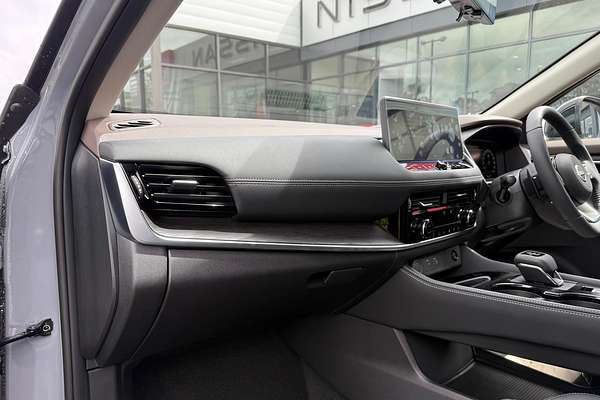 2025 Nissan X-TRAIL Ti T33