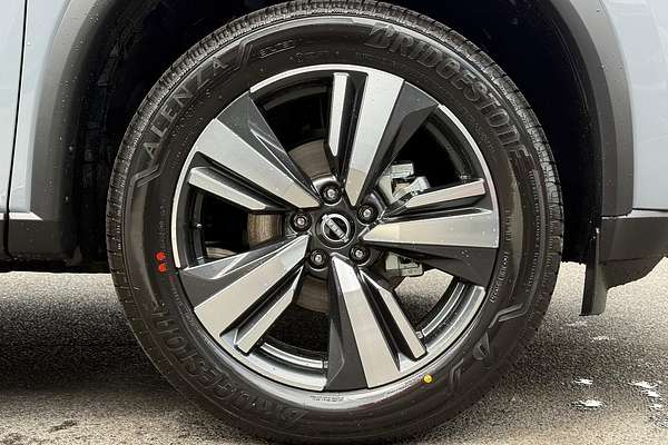 2025 Nissan X-TRAIL Ti T33