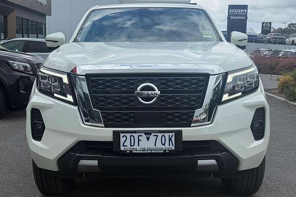 2025 Nissan Navara ST D23 4X4