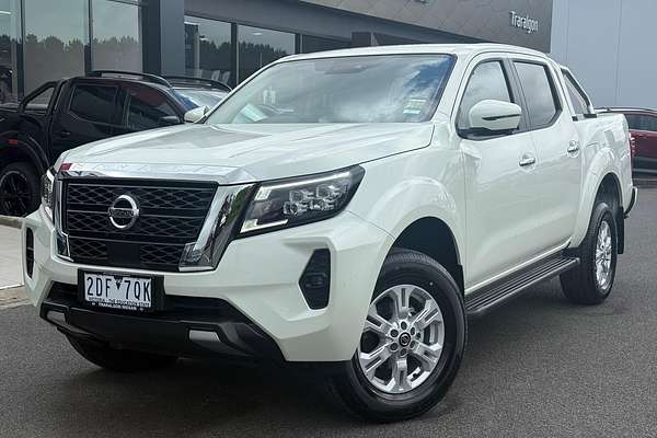 2025 Nissan Navara ST D23 4X4