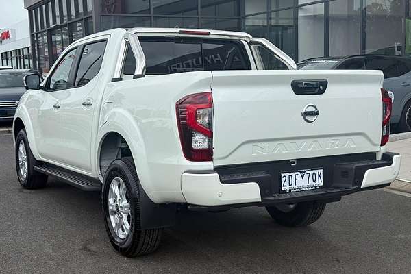 2025 Nissan Navara ST D23 4X4