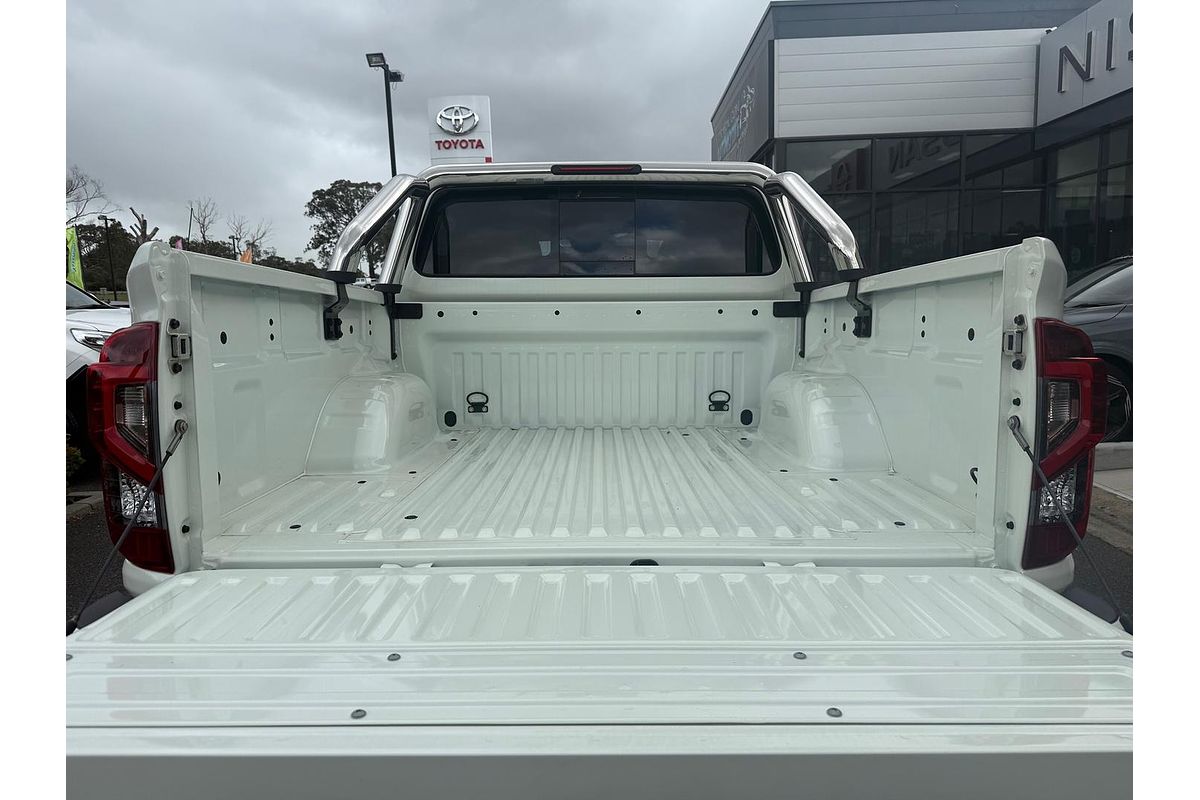 2025 Nissan Navara ST D23 4X4