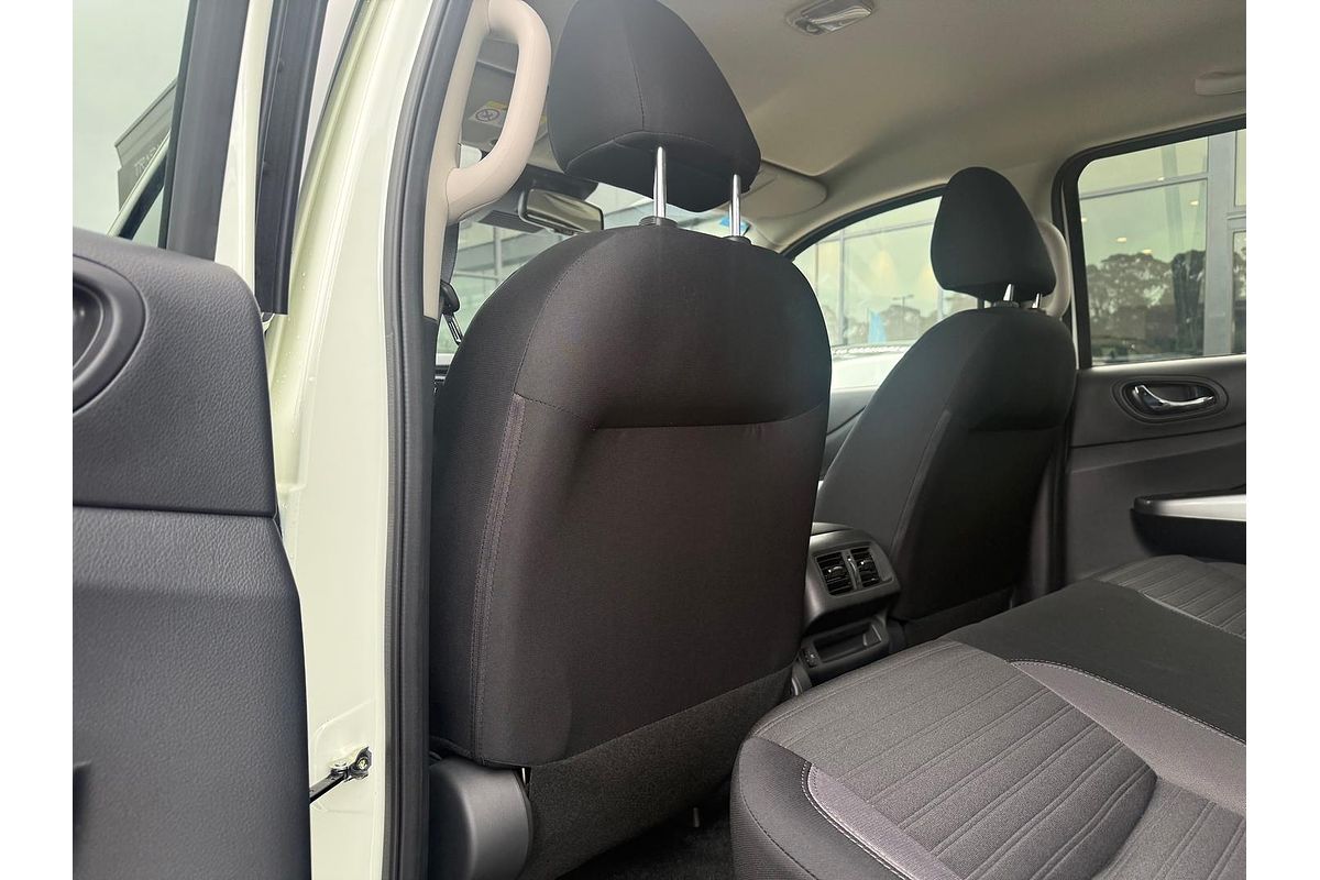 2025 Nissan Navara ST D23 4X4
