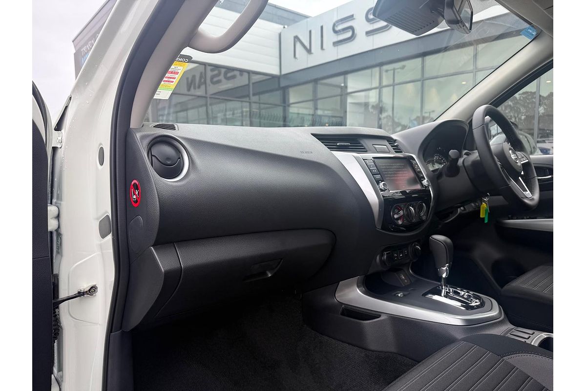 2025 Nissan Navara ST D23 4X4