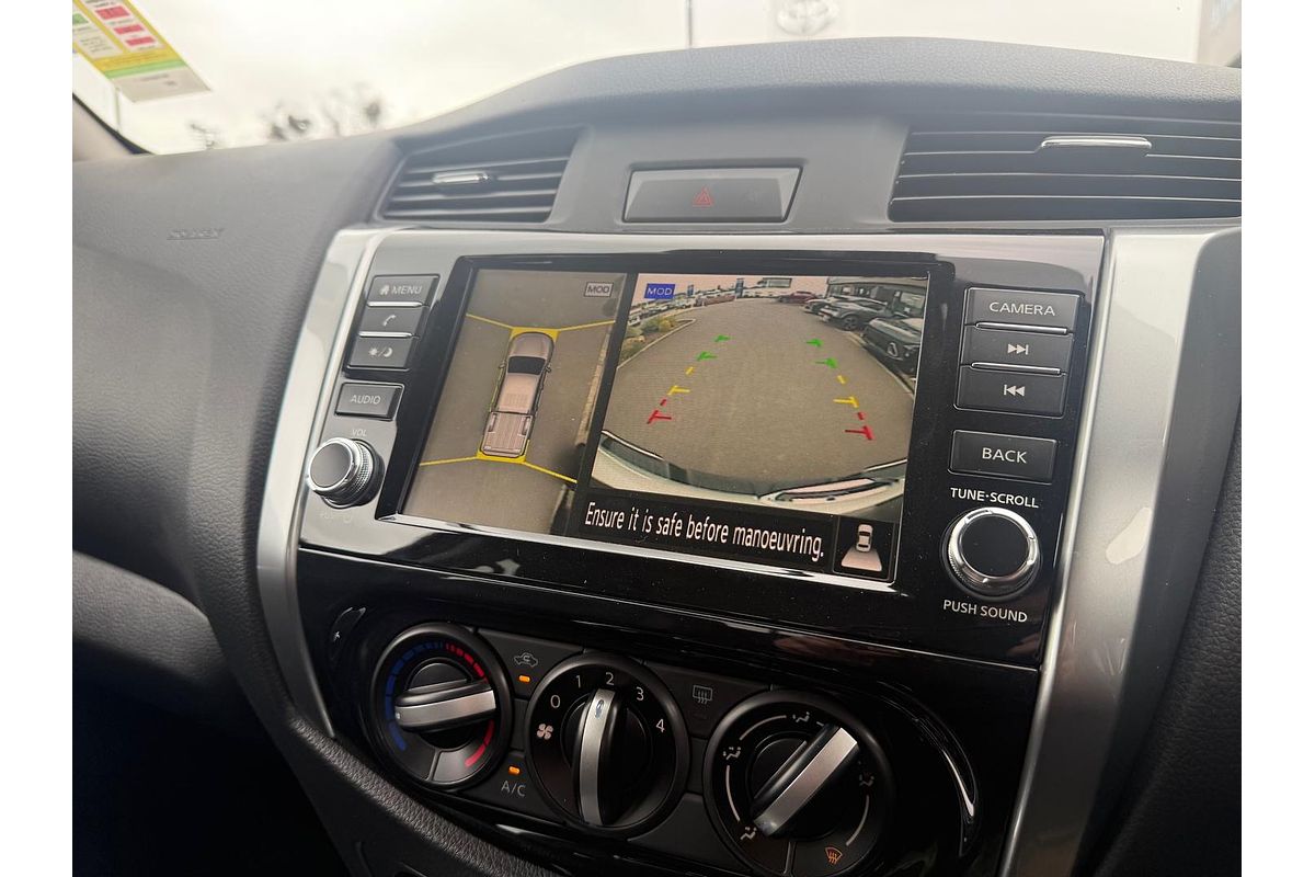 2025 Nissan Navara ST D23 4X4