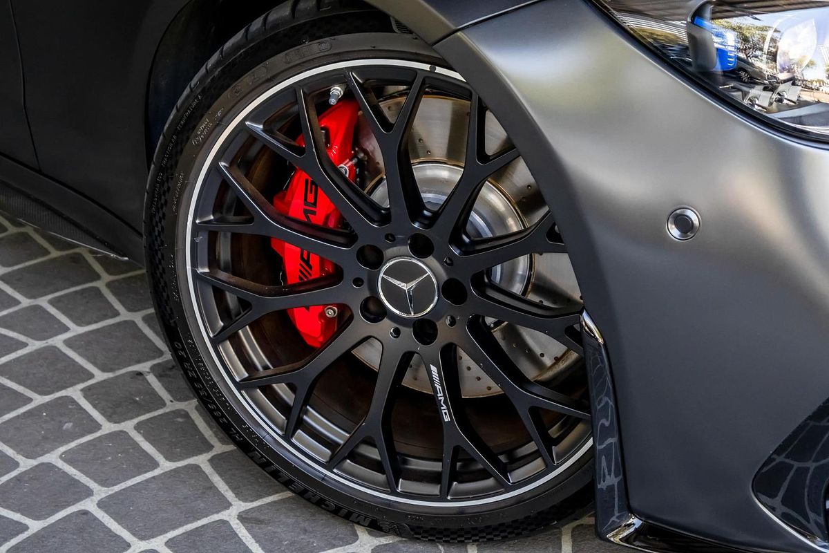 2024 Mercedes-Benz C-Class C63 AMG S E Performance W206