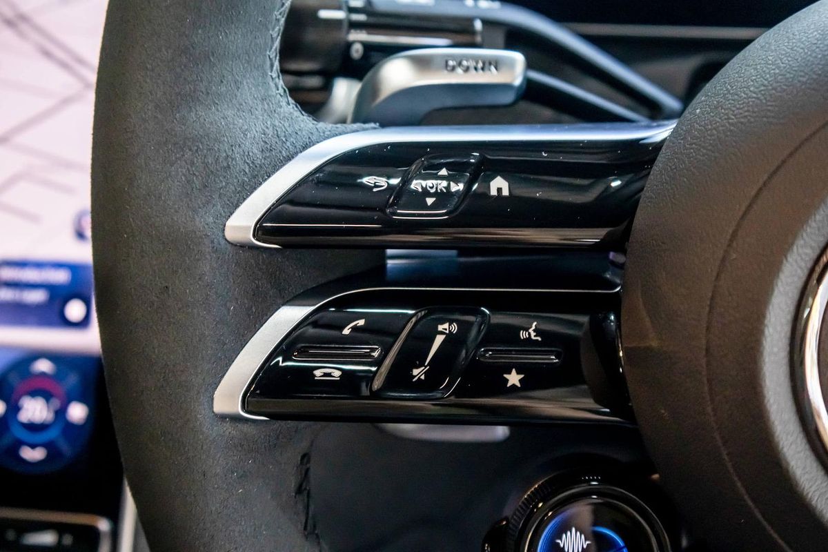 2024 Mercedes-Benz C-Class C63 AMG S E Performance W206
